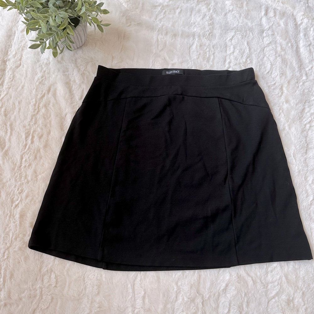 Ellen Tracy black skirt size large